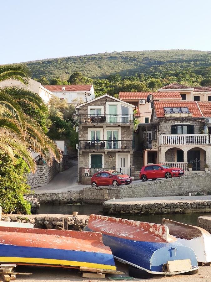 Studio Apartments Krasici Tivat Buitenkant foto