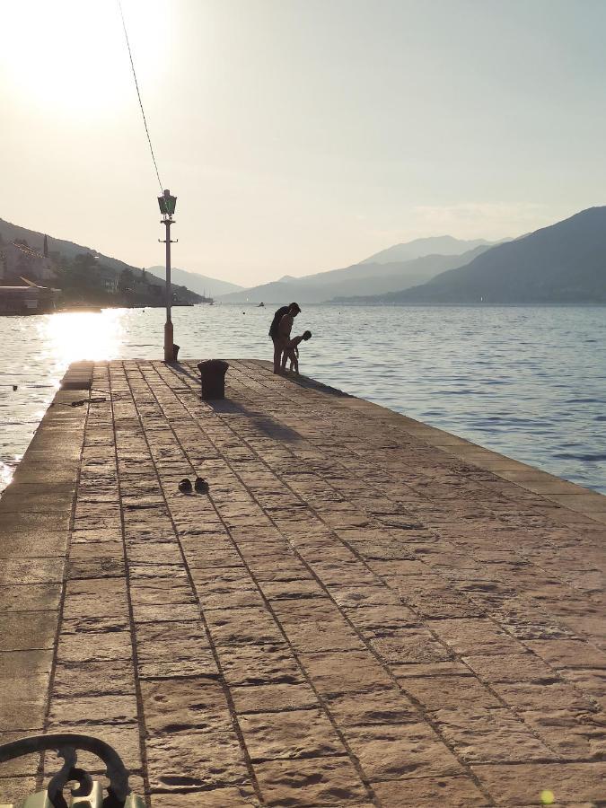 Studio Apartments Krasici Tivat Buitenkant foto