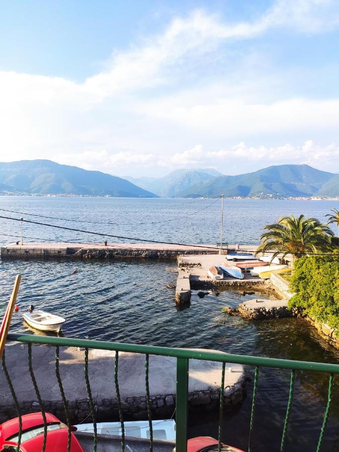 Studio Apartments Krasici Tivat Kamer foto