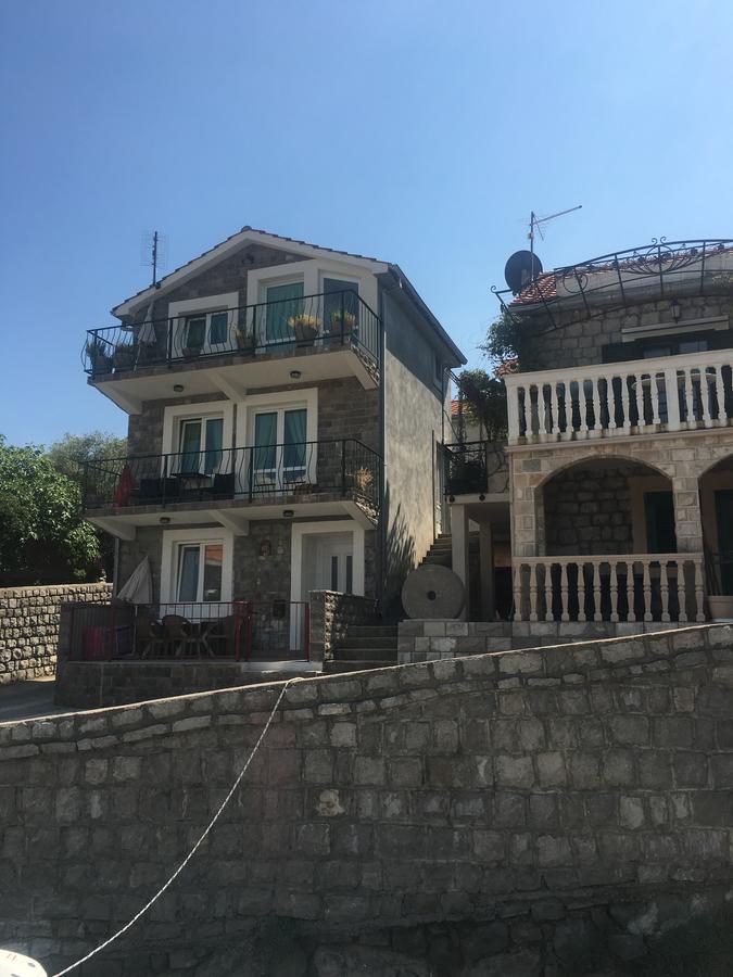 Studio Apartments Krasici Tivat Buitenkant foto